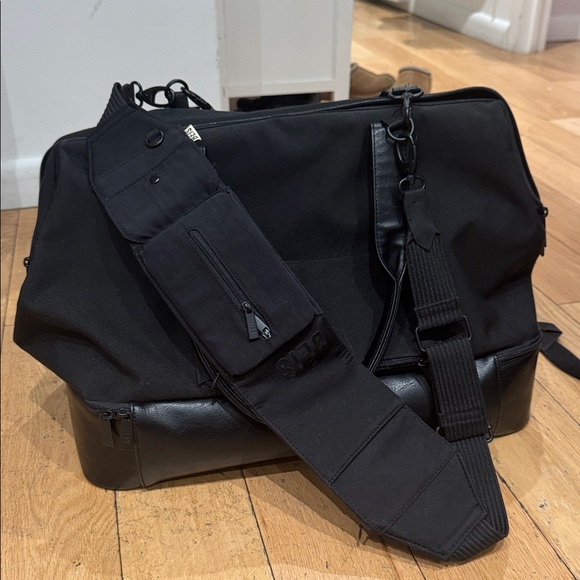 Beis Weekender - Picture 3 of 3